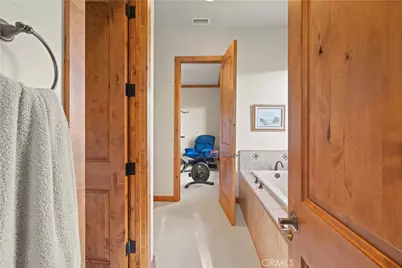 29317 Integrity Court, Vista, CA 92084 - Photo 32
