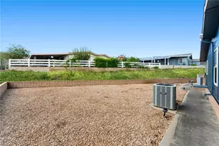 24515 California, Hemet, CA 92545 - Photo 46