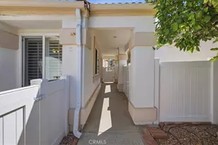 40472 Via Amapola, Murrieta, CA 92562 - Photo 6