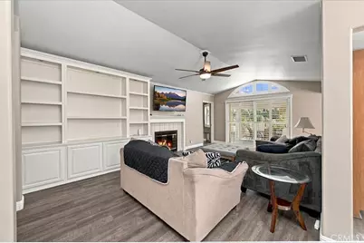 40472 Via Amapola, Murrieta, CA 92562 - Photo 10