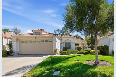 40472 Via Amapola, Murrieta, CA 92562 - Photo 2