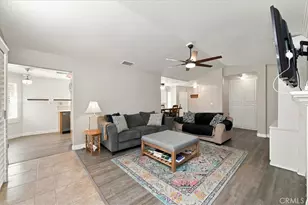 40472 Via Amapola, Murrieta, CA 92562 - Photo 12