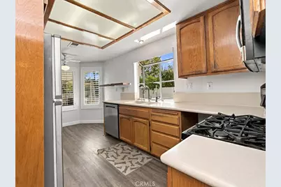 40472 Via Amapola, Murrieta, CA 92562 - Photo 18