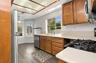 40472 Via Amapola, Murrieta, CA 92562 - Photo 18