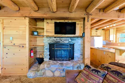 25121 Pine Cove Rd, Idyllwild, CA 92549 - Photo 22
