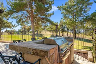 31520 Champions Cir, Temecula, CA 92591 - Photo 36
