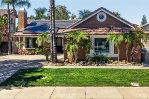 32465 Cape Dr, Lake Elsinore, CA 92530 - Photo 2
