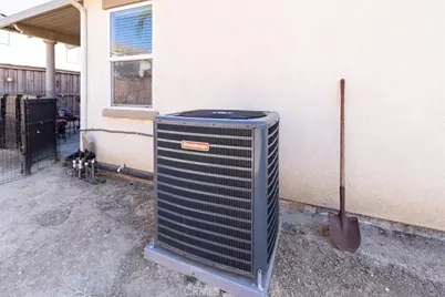 984 Paintbrush, Hemet, CA 92545 - Photo 32