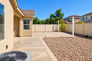 35154 Heritage Pointe Dr, Murrieta, CA 92563 - Photo 20