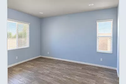 35154 Heritage Pointe Drive, Murrieta, CA 92563 - Photo 2
