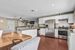 41041 Via Halcon, Temecula, CA 92591 - Photo 2