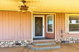 30347 Arrowview Dr, Homeland, CA 92548 - Photo 12