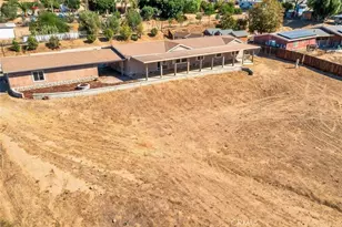 30347 Arrowview Dr, Homeland, CA 92548 - Photo 46