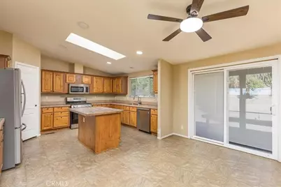 30347 Arrowview Drive, Homeland, CA 92548 - Photo 16