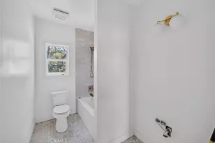 43500 Camino de Las Brisas, Murrieta, CA 92562 - Photo 18