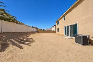 12457 Pinos Verde Ln, Victorville, CA 92392 - Photo 56
