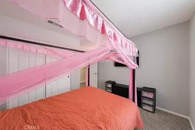 12457 Pinos Verde Lane, Victorville, CA 92392 - Photo 32