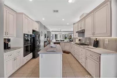 39600 Cardiff Ave., Murrieta, CA 92563 - Photo 10