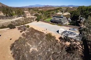 37740 Mary Pl, Murrieta, CA 92563 - Photo 56