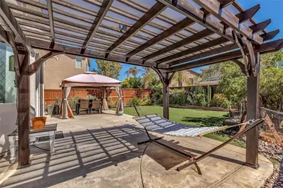 3863 Bluff Street, Perris, CA 92571 - Photo 40