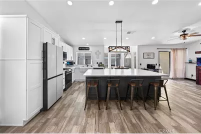 24323 Kentucky Derby Way, Murrieta, CA 92562 - Photo 6