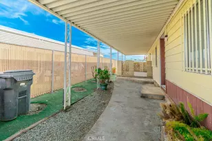 793 W Johnston St, Hemet, CA 92543 - Photo 30
