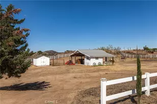 41355 Mark, Hemet, CA 92544 - Photo 34