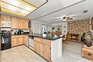 26490 McCall Blvd, Menifee, CA 92586 - Photo 14