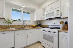 3615 Vista Bella, Oceanside, CA 92057 - Photo 8