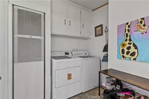 913 S Grand Ave, San Jacinto, CA 92582 - Photo 22