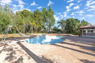 30542 Bridgeview Cir, Temecula, CA 92592 - Photo 36