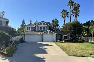 30542 Bridgeview Cir, Temecula, CA 92592 - Photo 2