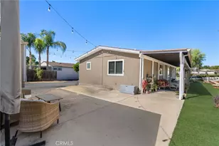 34248 Tractor, Wildomar, CA 92595 - Photo 32
