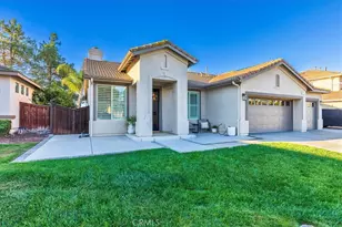 32439 Perigord, Winchester, CA 92596 - Photo 6