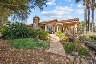 349 Puerta De Lomas, Fallbrook, CA 92028 - Photo 4