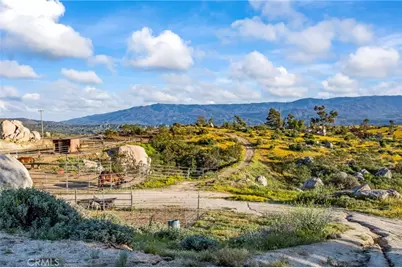 42355 Fresz Road, Aguanga, CA 92536 - Photo 12