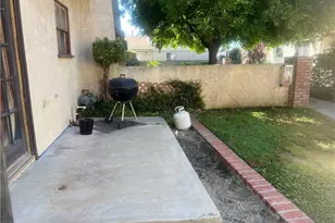 17431 Virginia, Bellflower, CA 90706 - Photo 2