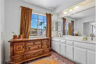 37394 Cole Creek Ct, Murrieta, CA 92562 - Photo 18