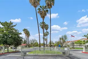 1060 Clubhouse, Hemet, CA 92545 - Photo 24