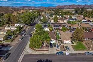 18978 Janisse, Lake Elsinore, CA 92530 - Photo 36