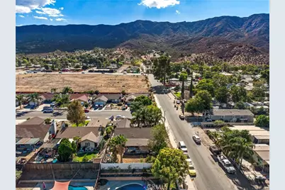 18978 Janisse, Lake Elsinore, CA 92530 - Photo 32