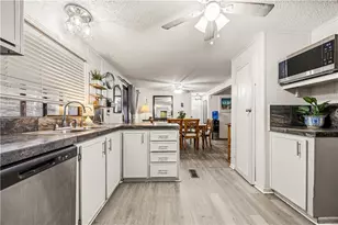 73741 Broadmoor Dr, Thousand Palms, CA 92276 - Photo 14