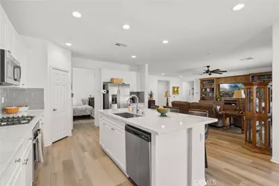 30290 Roebuck Court, Menifee, CA 92584 - Photo 6