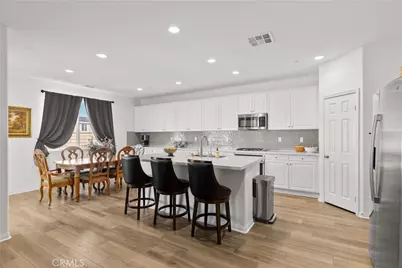 30290 Roebuck Court, Menifee, CA 92584 - Photo 2