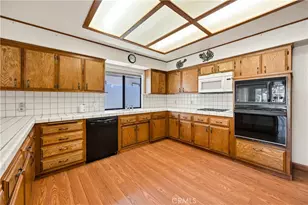 42108 Shadow, Hemet, CA 92544 - Photo 6