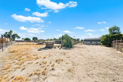 1330 Eaton, Hemet, CA 92543 - Photo 44