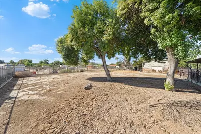 1330 Eaton, Hemet, CA 92543 - Photo 36