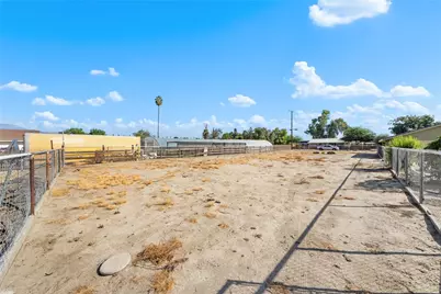 1330 Eaton, Hemet, CA 92543 - Photo 42