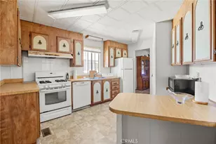 1304 Lodgepole Dr, Hemet, CA 92545 - Photo 10