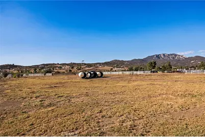 41250 Lakeshore Boulevard, Aguanga, CA 92536 - Photo 14